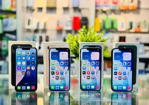 Apple iPhone 14 128GB (Used)