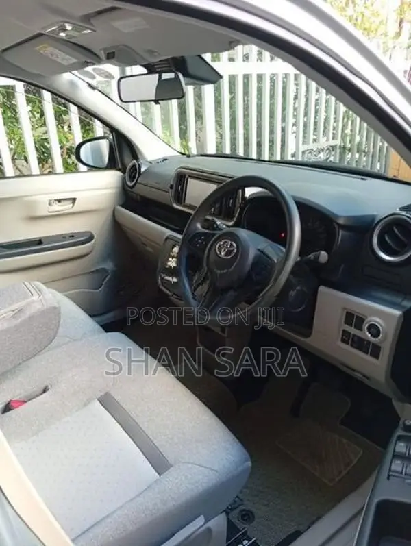Toyota Passo XL 2023