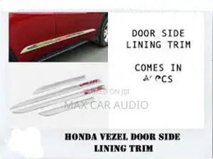 Honda Vezel Door Body Side Molding