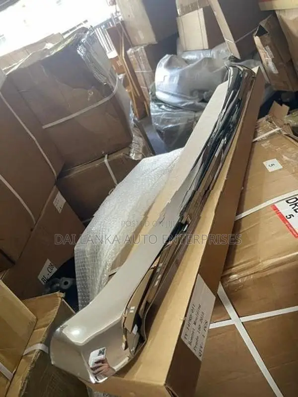 Toyota Prado 150 Bonnet Chrome Moulding