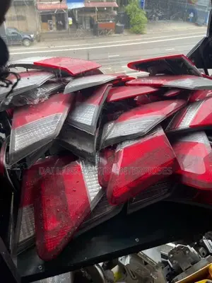 Toyota Premio 260 Dickey Garnish Light 2008