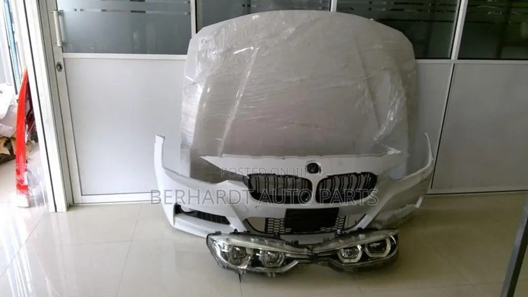 BMW 320D F30 Head Lights