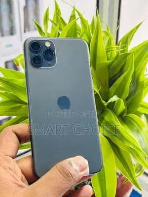 Apple iPhone 11 Pro 256GB (Used)