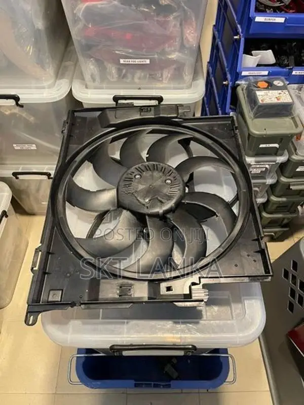 Genuine BMW 318i F30 2018 LCI engine radiator fan