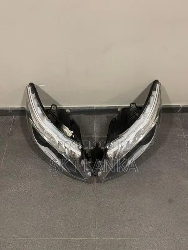 Genuine Mercedes Benz Vito 116 2017 LED headlights complete