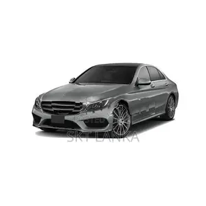 Genuine Mercedes C Class C180 C200 2018 fuse box W205