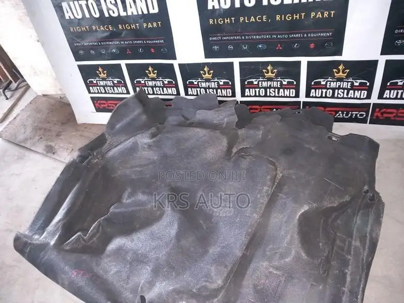 Toyota Carina AT Floor Under Carpet