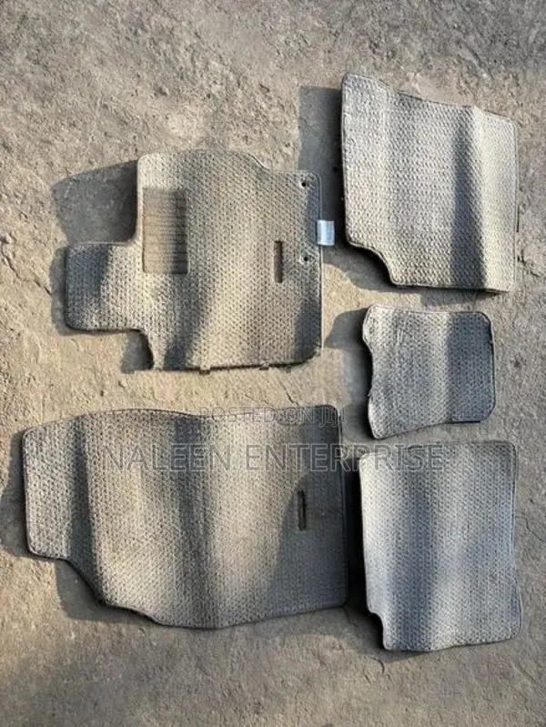 Toyota Prius 30 Carpet Set