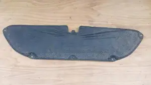 TOYOTA VITZ KSP130 BONNET PAD / INSULATION