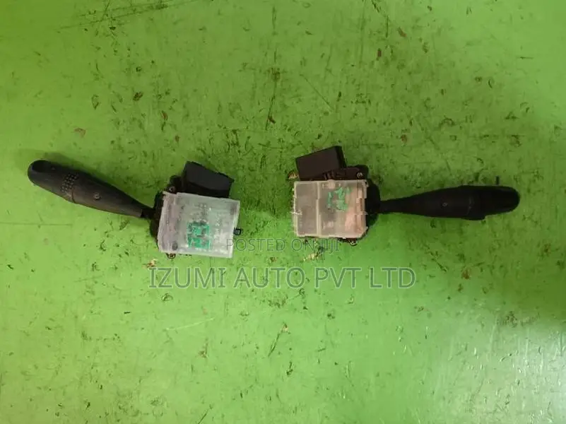 Toyota 121/Ist/Vitz Scp10 Head/FogLight Viper Switch