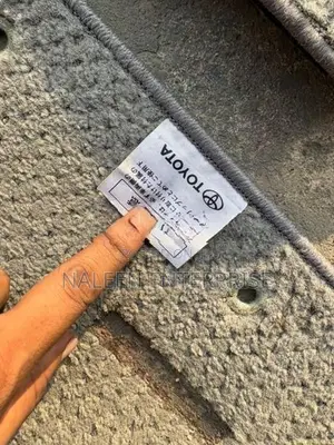 Toyota Prius 30 Carpet Set