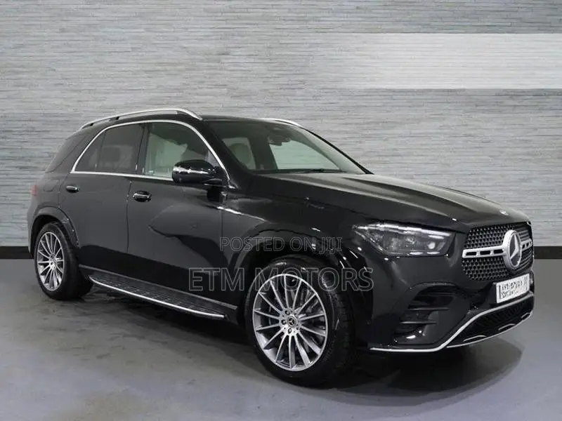 Mercedes Benz GLE 400 AMG Line Premium 2025