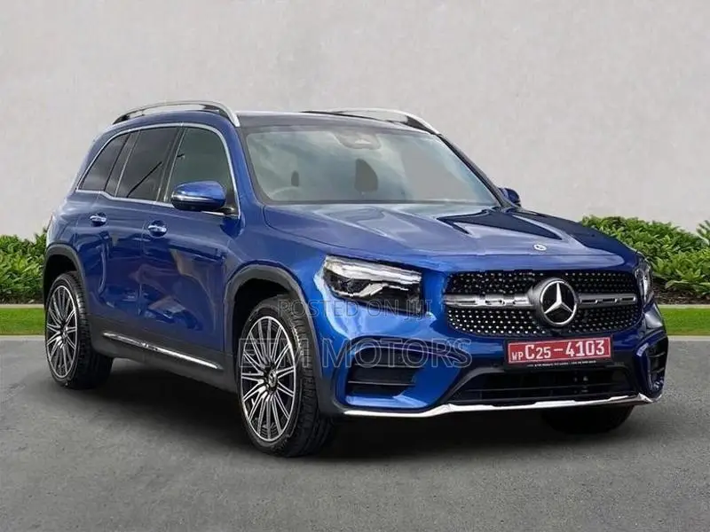 Mercedes Benz GLB 200 AMG PremiumPlus 2025
