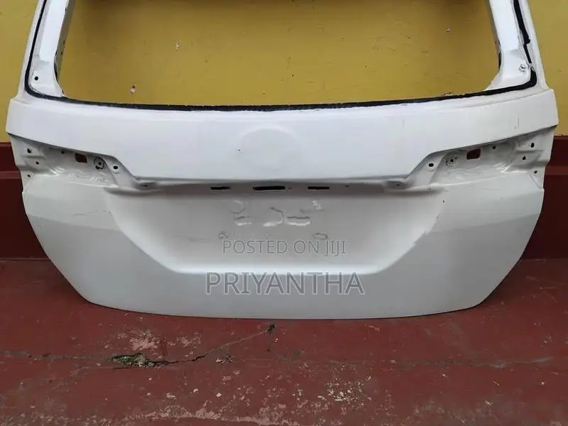 Toyota Fortuner Dicky Door