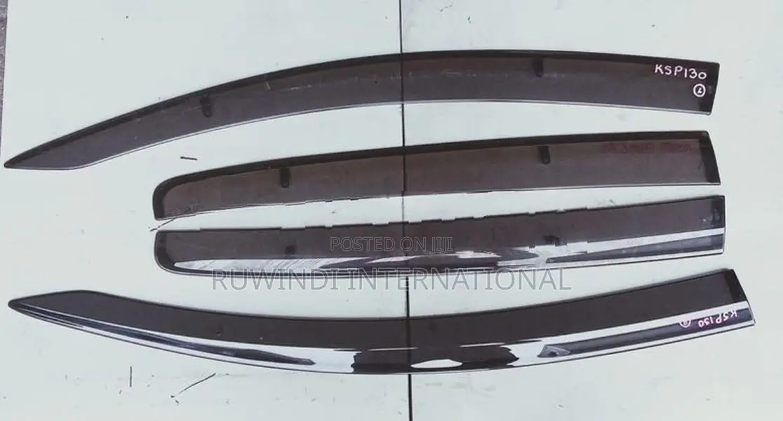 Toyota Vitz KSP130 Door Visor Set