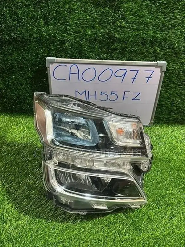 Suzuki WagonR (MH55FZ) Head Light
