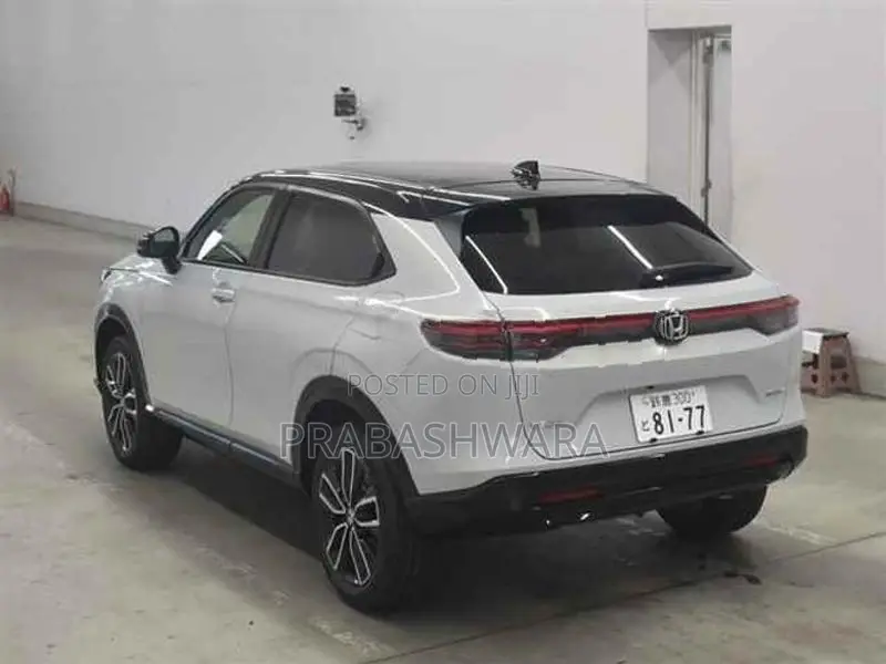Honda Vezel Z Play (Import) 2026