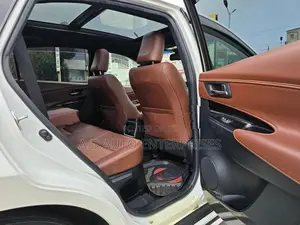 Toyota Harrier 2017