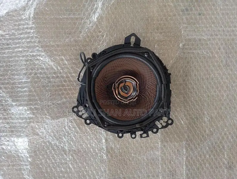 Toyota Noah Door Speaker
