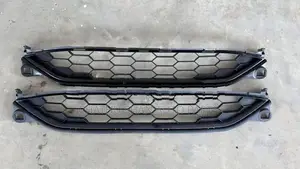 Honda Vezel Lower Grill