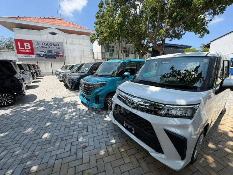 Toyota Roomy G Grade 2023