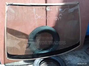 Toyota 240 Premio Windscreen