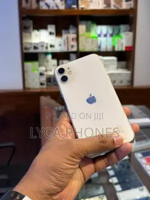 Apple iPhone 11 128GB (Used)