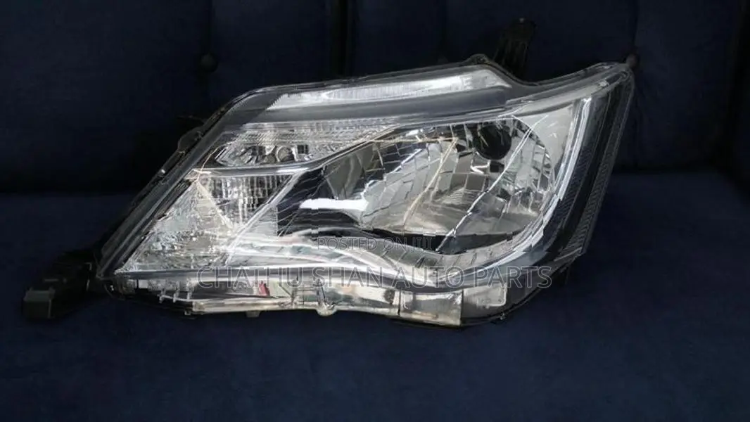 Toyota Axio 161 Head Light