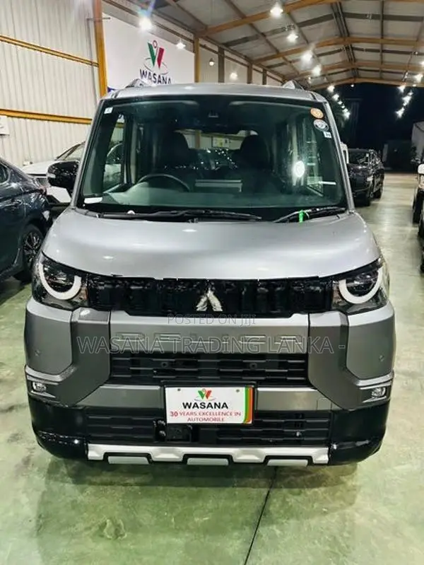 Mitsubishi Delica G premium 2025