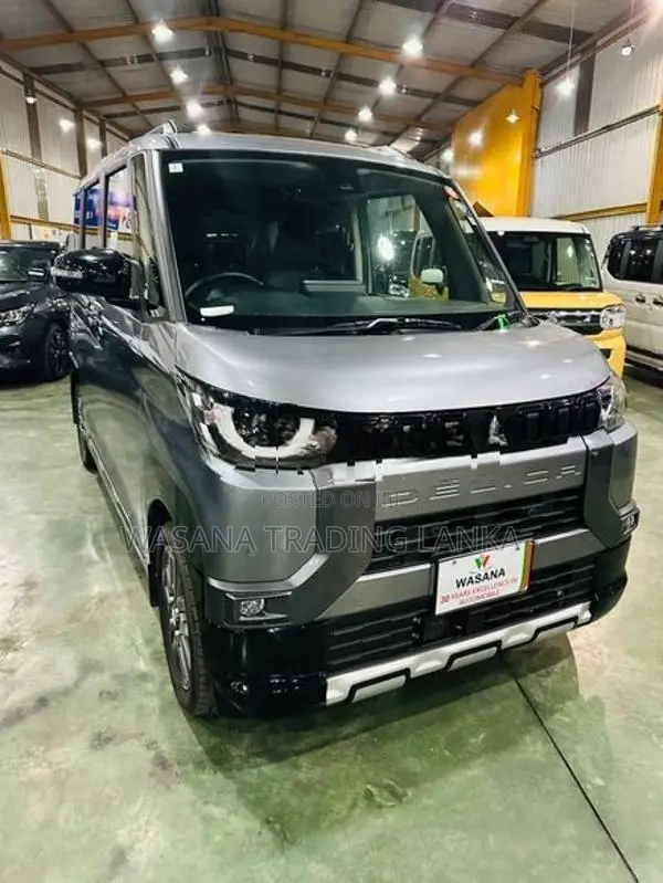 Mitsubishi Delica G premium 2025