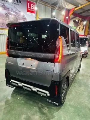 Mitsubishi Delica G premium 2025