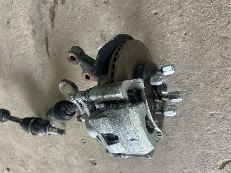 Toyota vitz ksp 130 front Axel with wheel hub