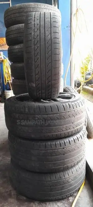 235/45/17 Used Tyre with Allow Wheels