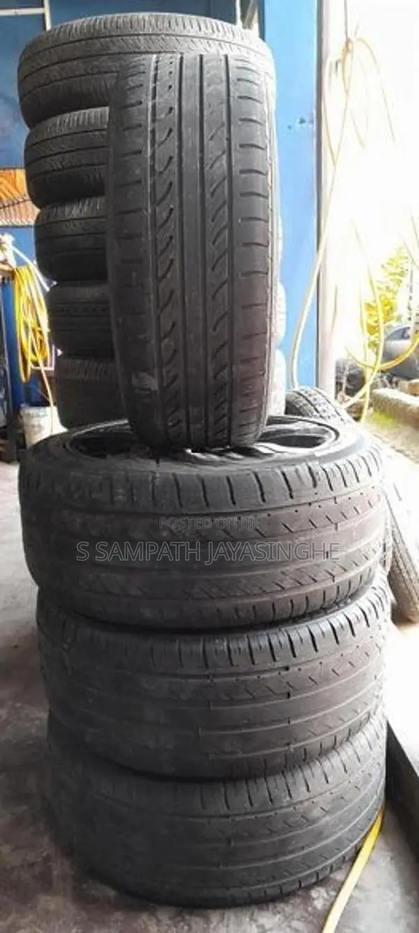 235/45/17 Used Tyre with Allow Wheels