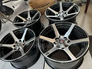 14”Alloy Wheels