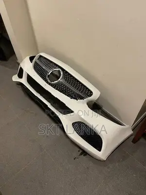 Genuine Mercedes C350e 2017 Hybrid front bumper grill C200 C220 W205