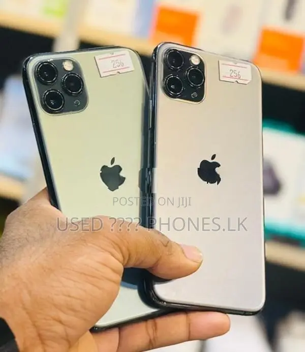Apple iPhone 11 Pro Max 256GB (Used)