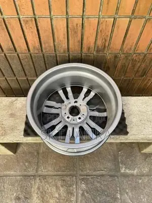 Genuine New BMW 318i F30 M sport 19” STYLE 403m Alloy wheel