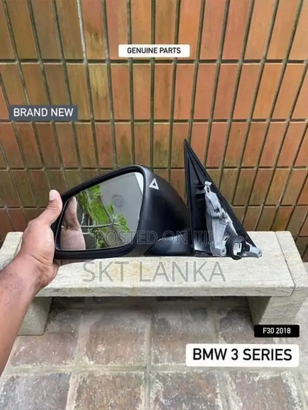 Genuine New BMW 318i F30 SE 2018 passenger door side mirror arm