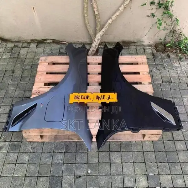 Genuine BMW 530e Hybrid M Sport 2019 fenders complete