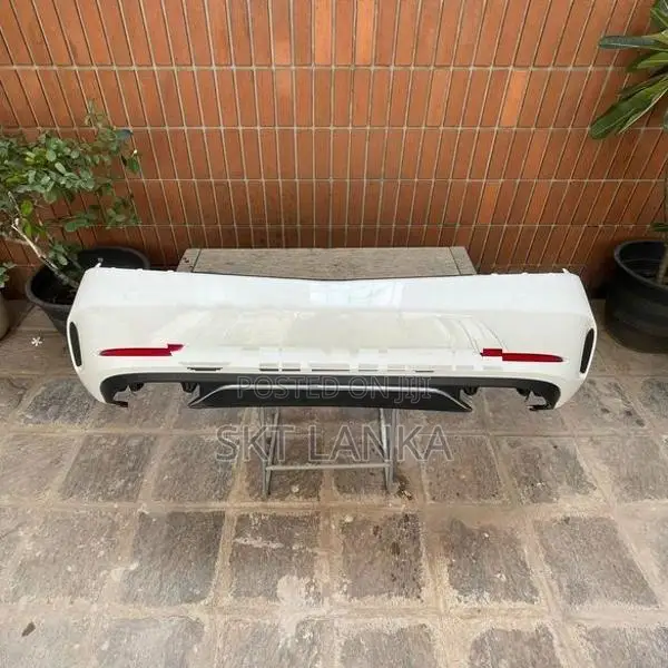 Genuine Mercedes SLC SLC200 AMG 2018 rear bumper complete R172