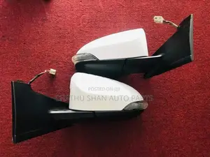 Toyota Vitz Side Mirror