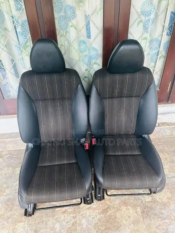 Honda Vezel Seat Set