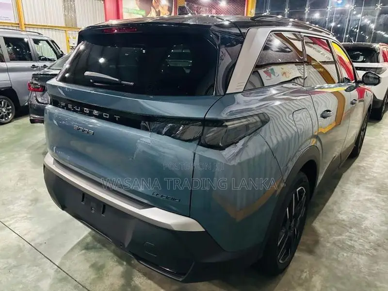 Peugeot 5008 GT Line Premium 2025