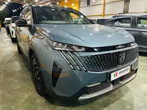 Peugeot 5008 GT Line Premium 2025