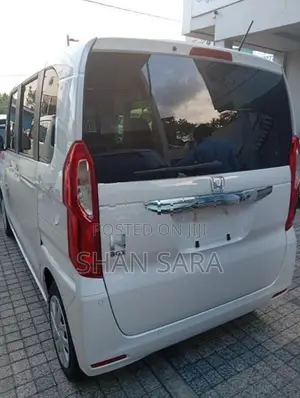 Honda N-Box X 2023
