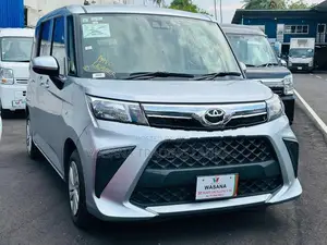Toyota Roomy X 2023