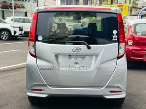 Toyota Roomy X 2023