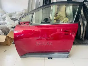 Toyota NGX50 CHR Front door LS (complete)
