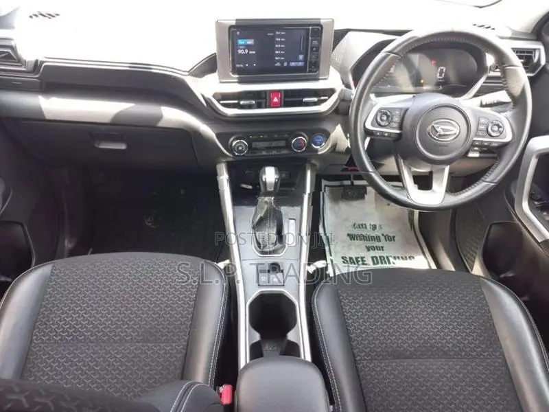 Daihatsu Rocky Premium G 2023